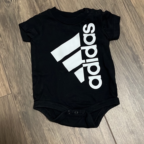 Adidas baby shirts set - Picture 2 of 5